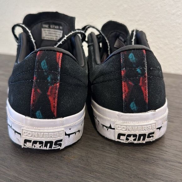 Converse One Star Pro Roses A01579C Black Red Suede Skateboard size 5.5 mens - Picture 3 of 11